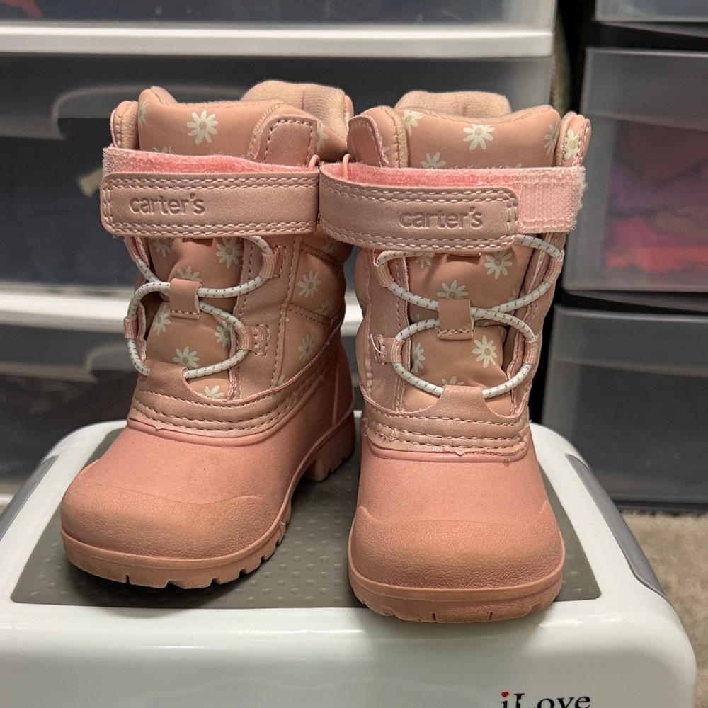 Carter's Pink Floral Winter Snow Boots Toddler Size 6